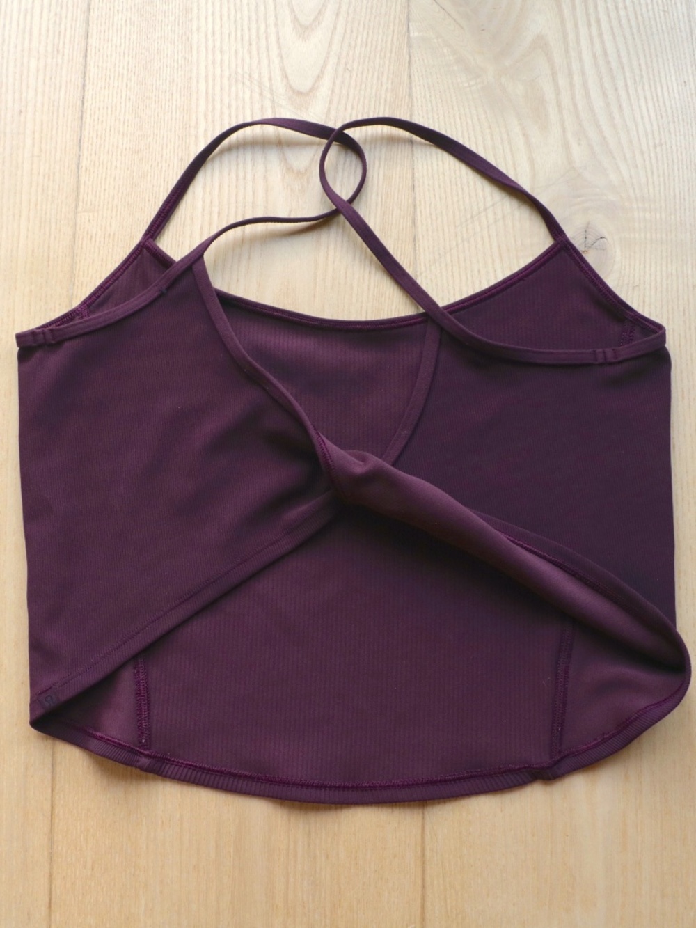 Lululemon Daily Lineup crop tank